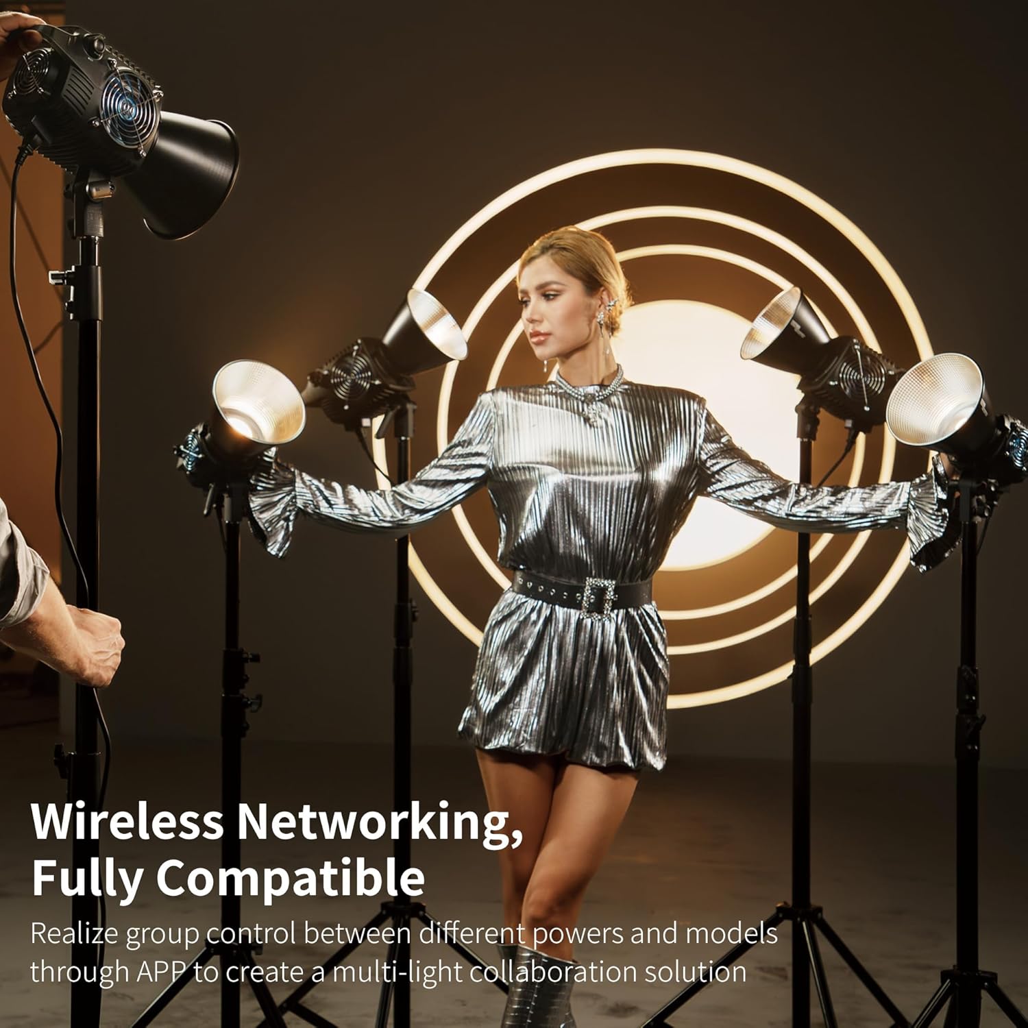 ZHIYUN Molus B200[Official] 200W Video Light, COB LED Video Light with Bowens Mount, Two-Tone Studio Light, 39900LUX/1M/2700K-6500K/ CRI ≥96/ TLCI ≥96/ APP Control, 13 Bright Effects